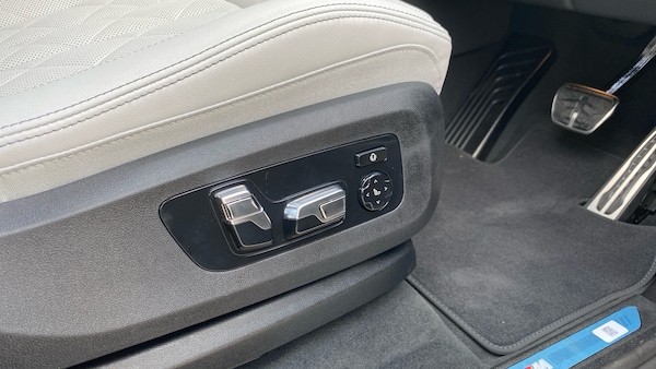 Used BMW X7 2025 for sale - 76102798: Photo 25