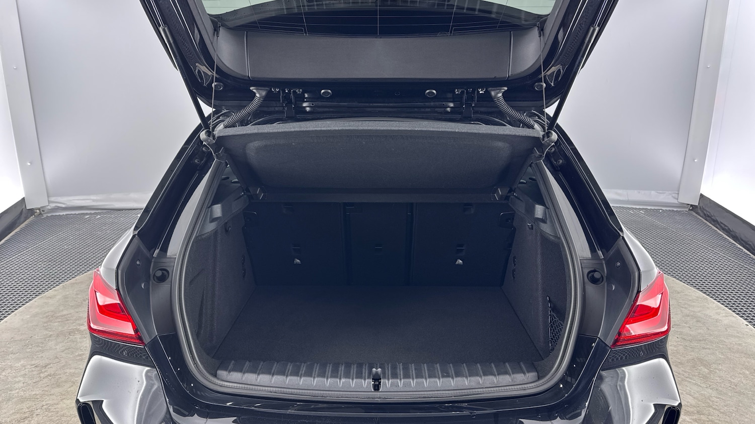 Used BMW 1 Series 2023 for sale - 77482209: Photo 13