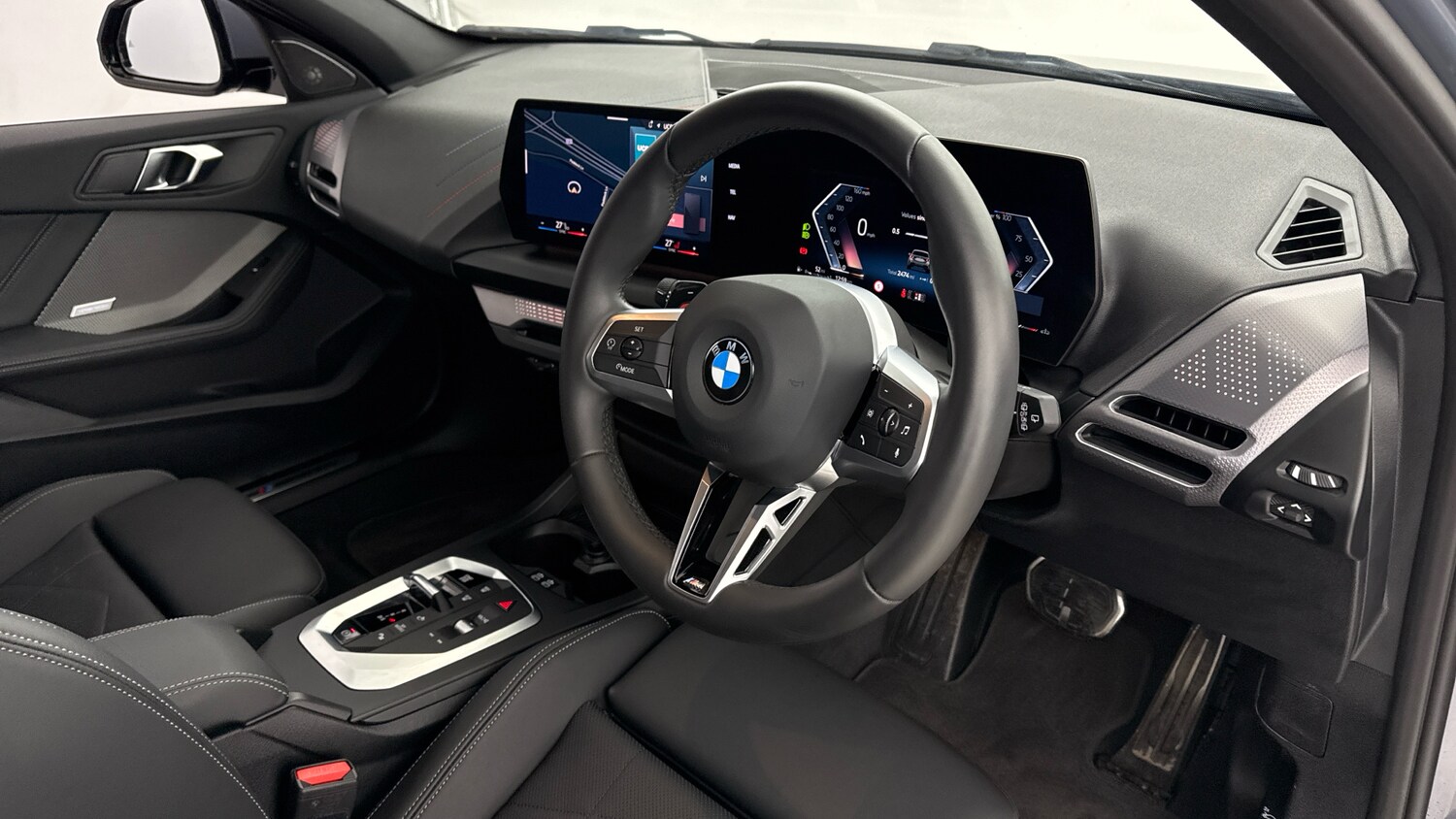 Used BMW 1 Series 2025 for sale - 77502560: Photo 6