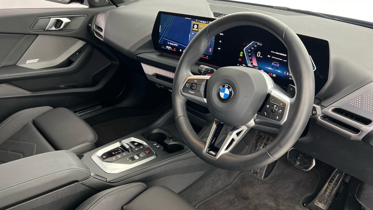 Used BMW 1 Series 2025 for sale - 77300930: Photo 6