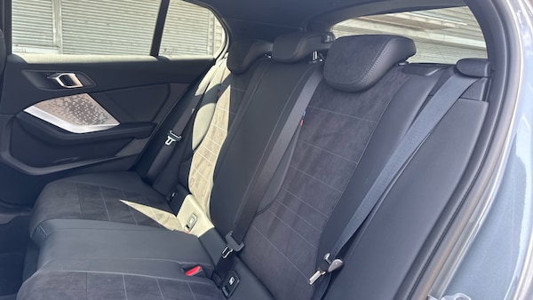 Used BMW 1 Series 2025 for sale - 76222170: Photo 12