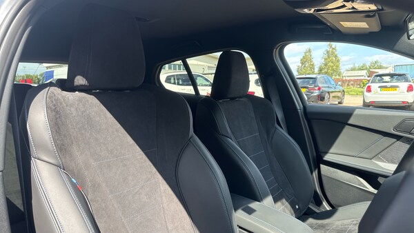 Used BMW 1 Series 2025 for sale - 76222170: Photo 27