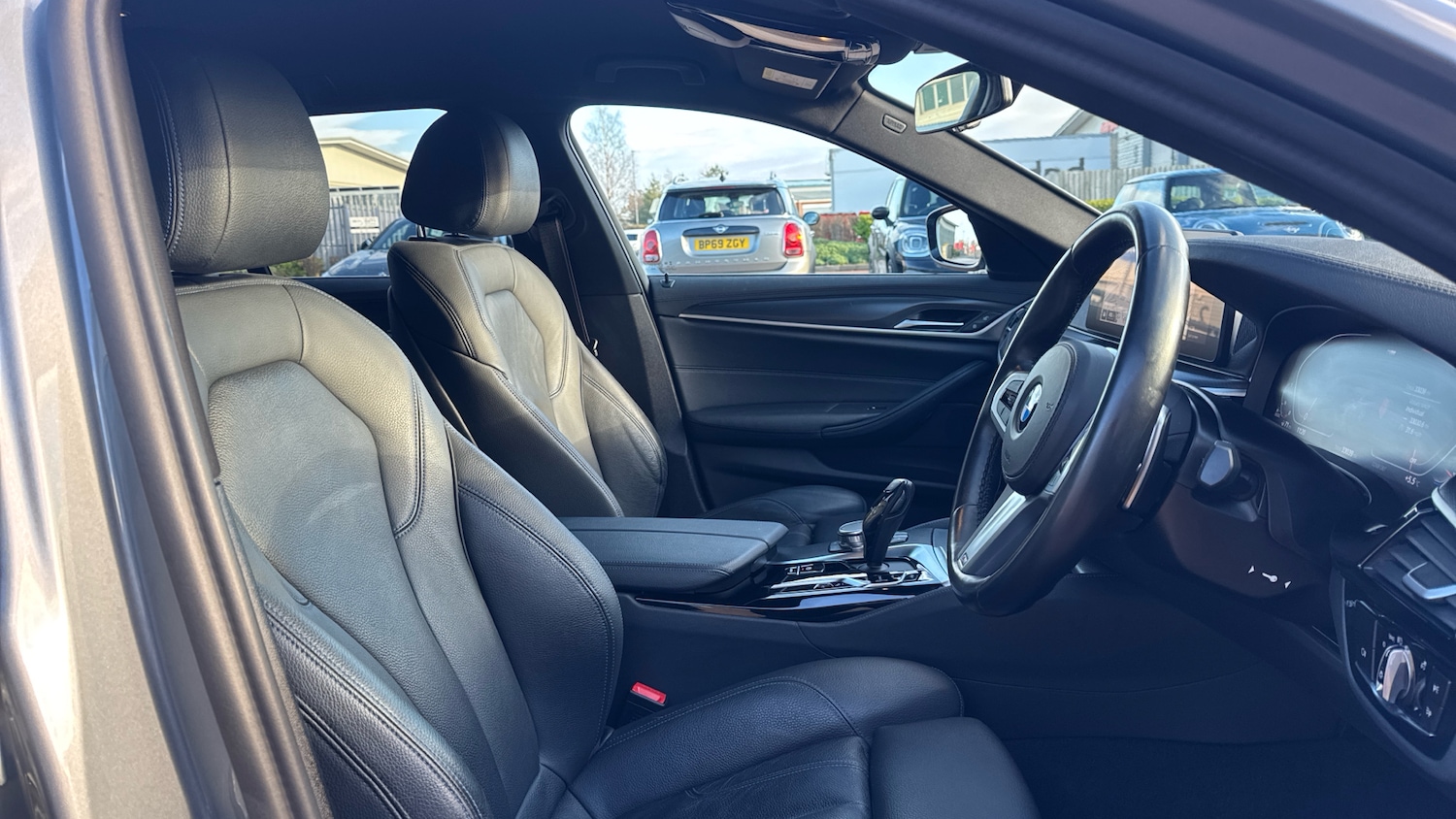 Used BMW 5 Series 2022 for sale - 76777194: Photo 11