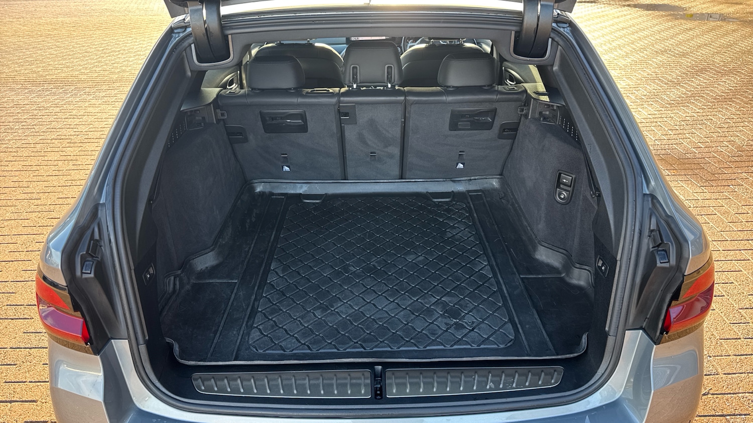 Used BMW 5 Series 2022 for sale - 76777194: Photo 13