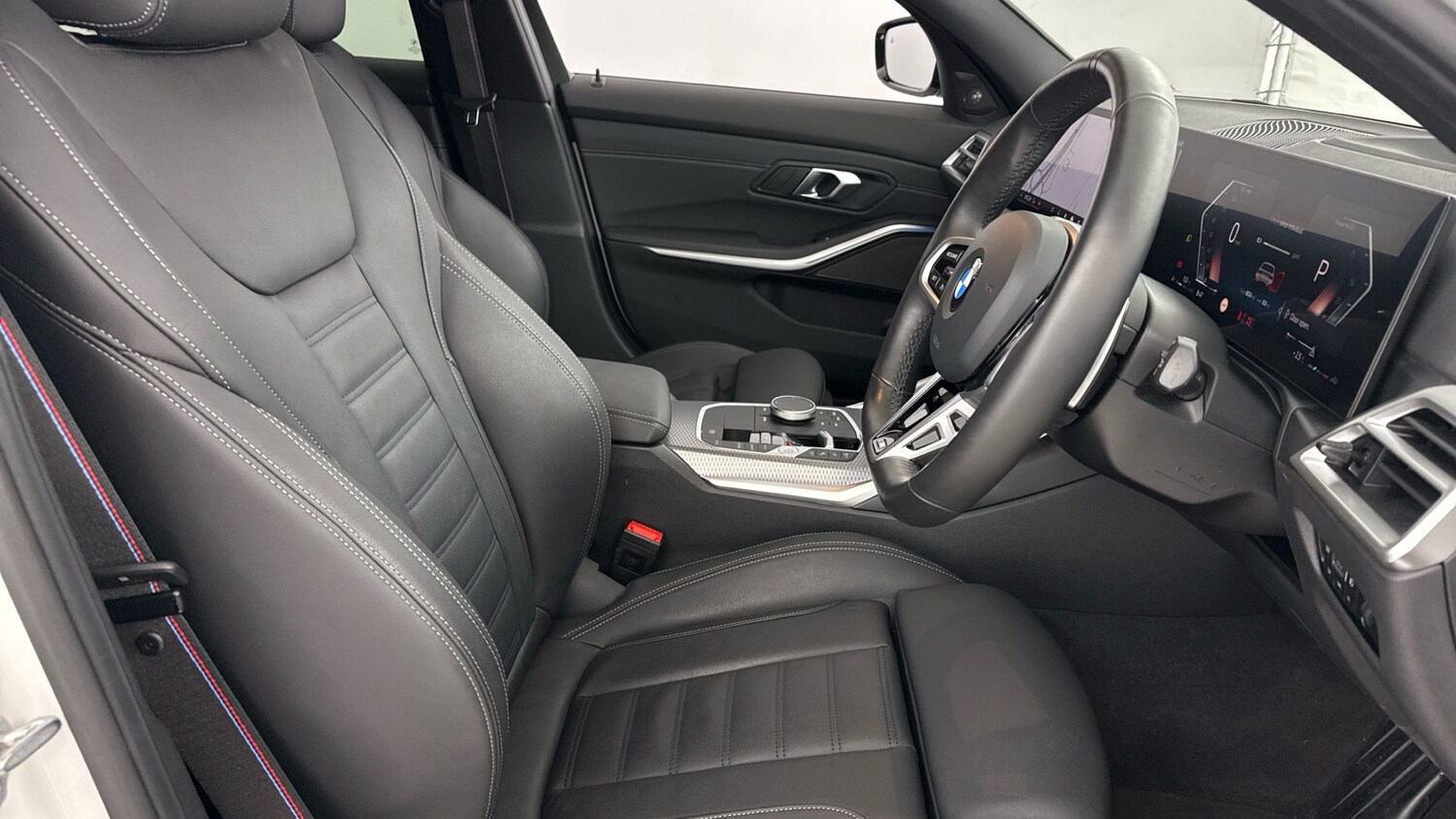 Used BMW 3 Series 2025 for sale - 77492466: Photo 11