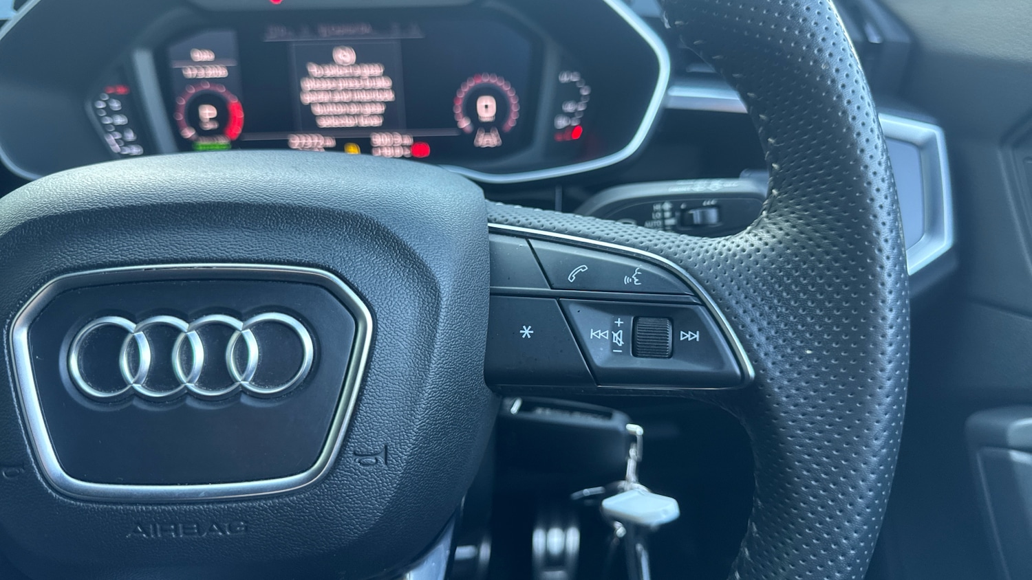 Used Audi Q3 2019 for sale - 77932518: Photo 18