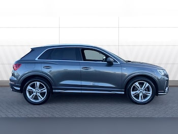 Used Audi Q3 2019 for sale - 77932518: Photo