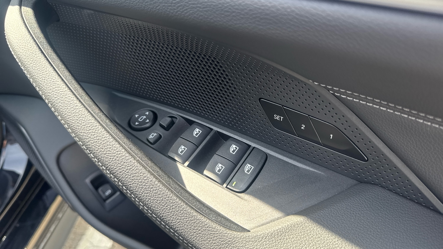 Used BMW i4 2025 for sale - 76180868: Photo 25