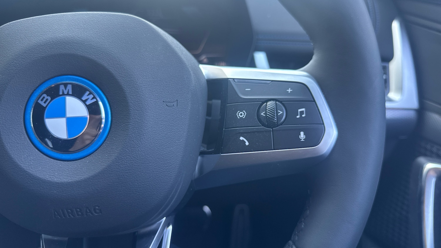 Used BMW iX1 2025 for sale - 76379670: Photo 18