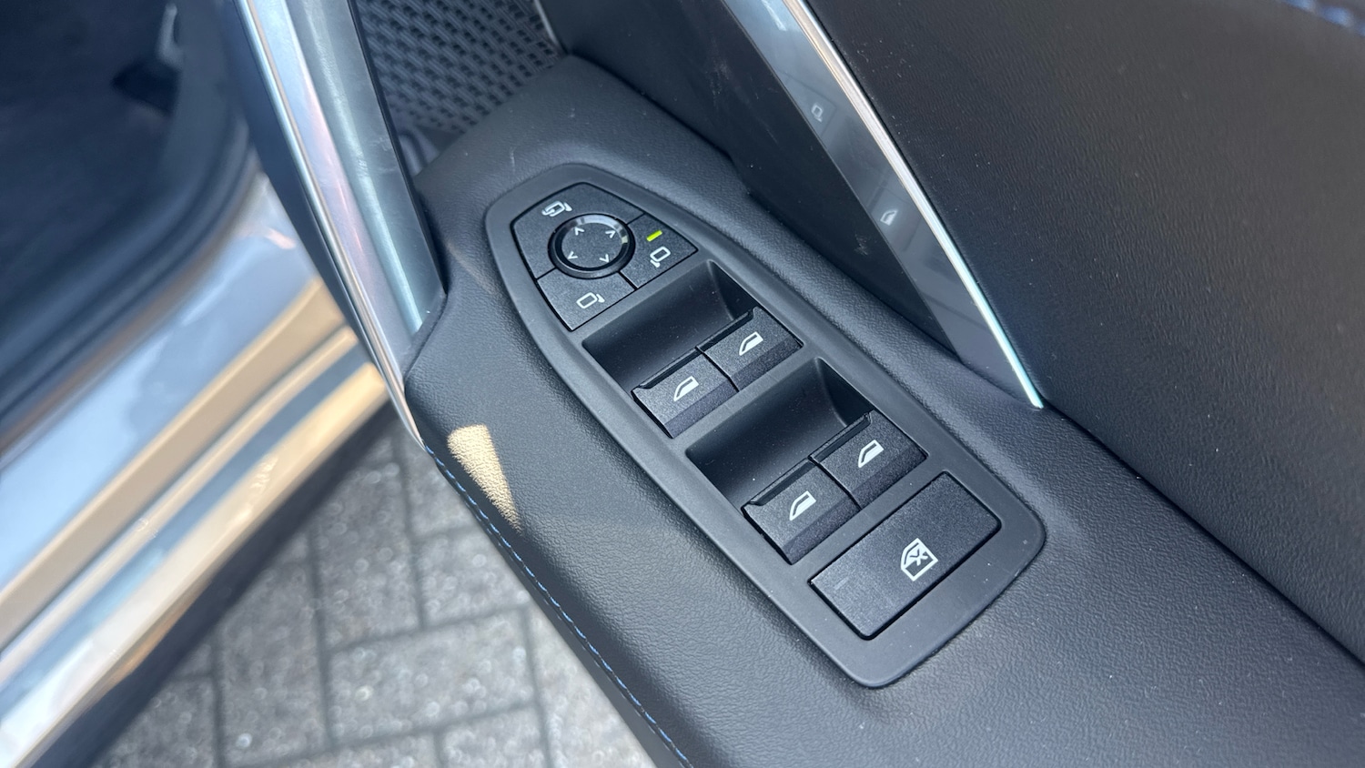 Used BMW iX1 2025 for sale - 76379670: Photo 24
