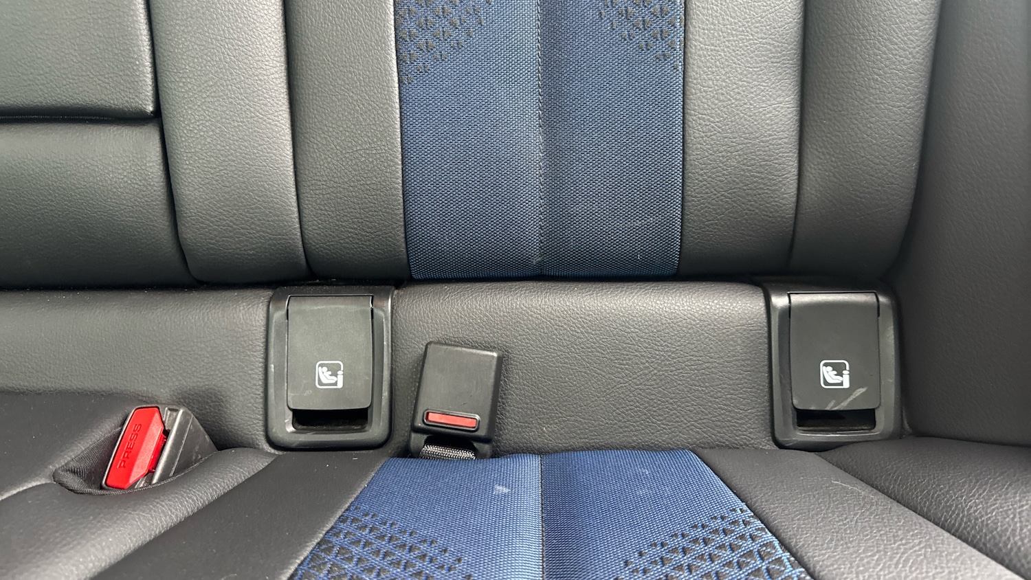 Used BMW 2 Series 2023 for sale - 78065013: Photo 32