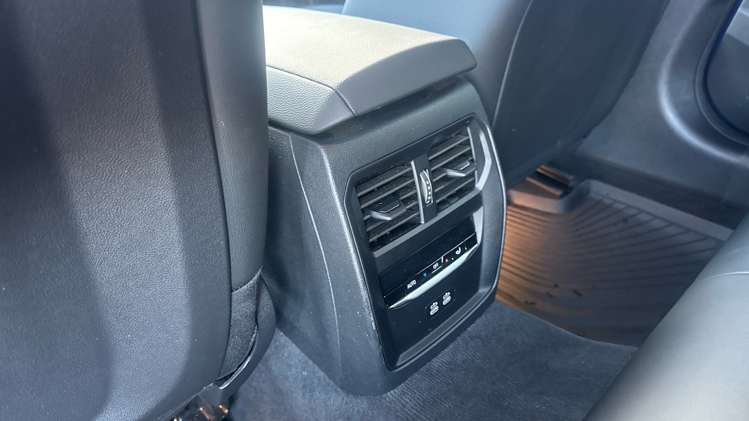 Used BMW 3 Series 2023 for sale - 76611141: Photo 42