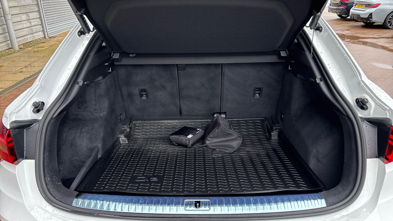 Used Audi Q3 2023 for sale - 76588235: Photo 13