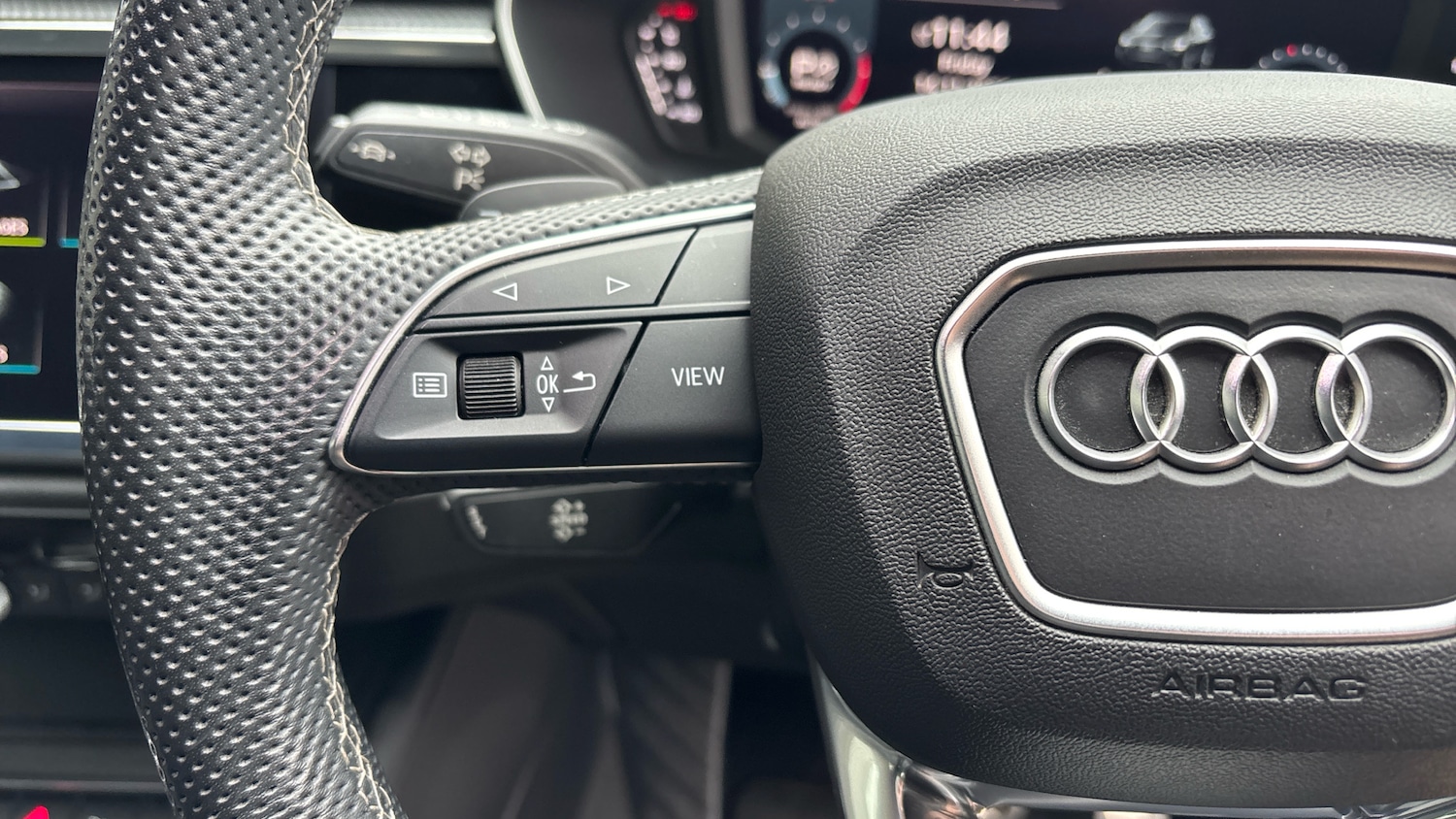Used Audi Q3 2023 for sale - 76588235: Photo 17