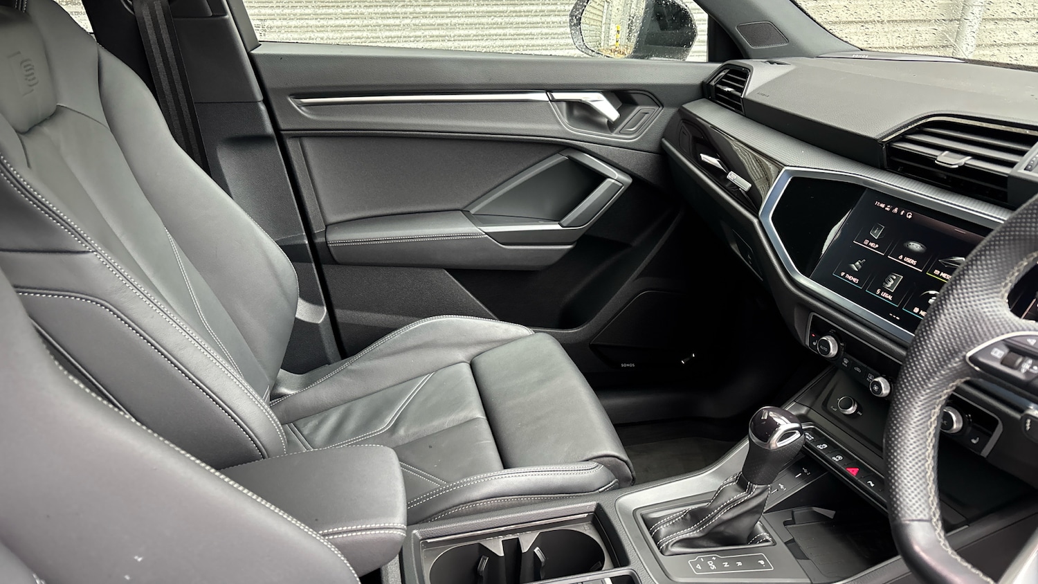 Used Audi Q3 2023 for sale - 76588235: Photo 40