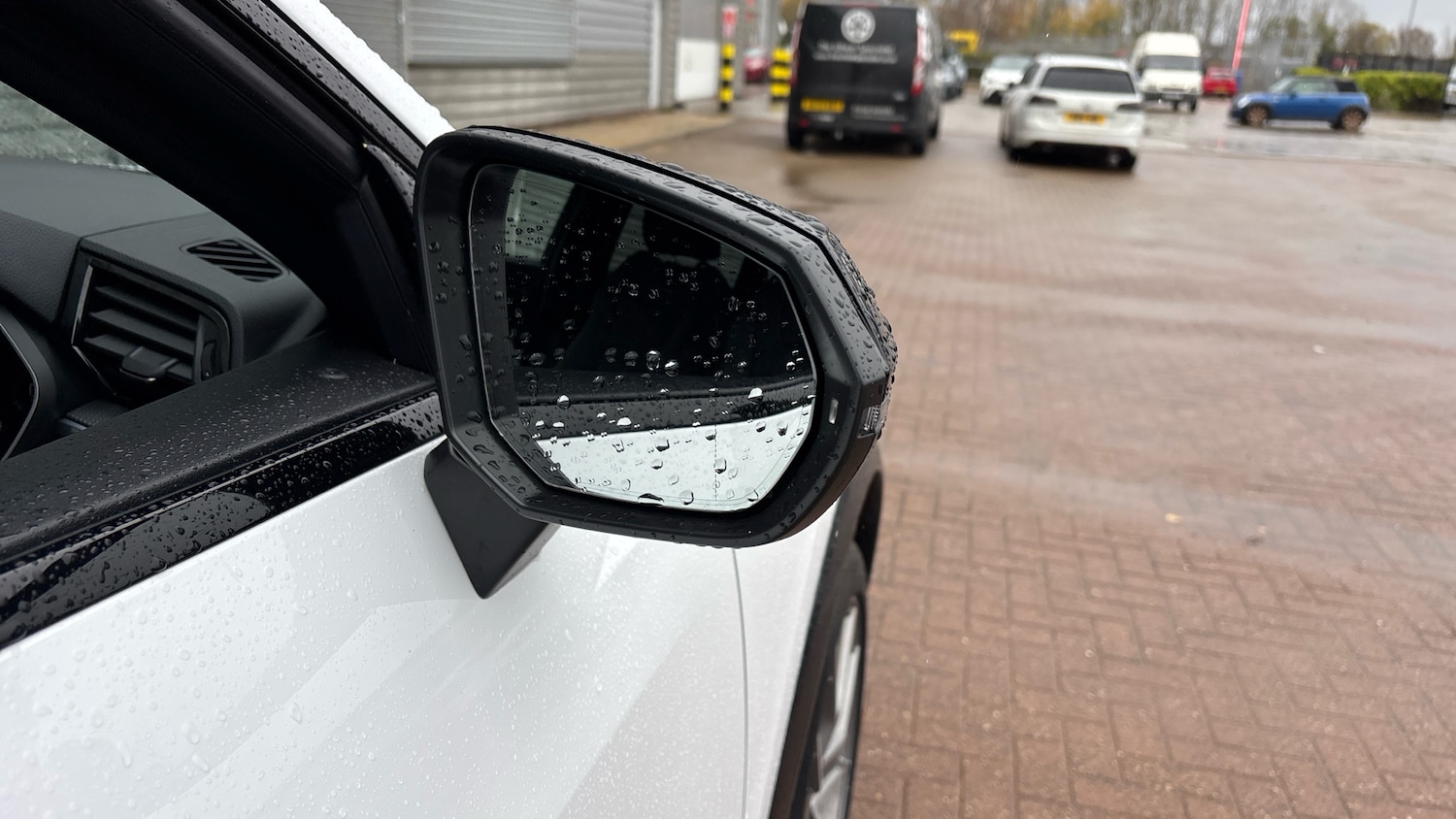 Used Audi Q3 2023 for sale - 76588235: Photo 41