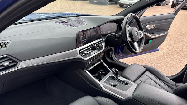 Used BMW 3 Series 2021 for sale - 76205446: Photo 7