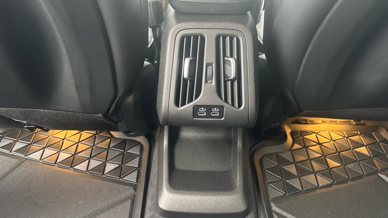 Vehicle 33