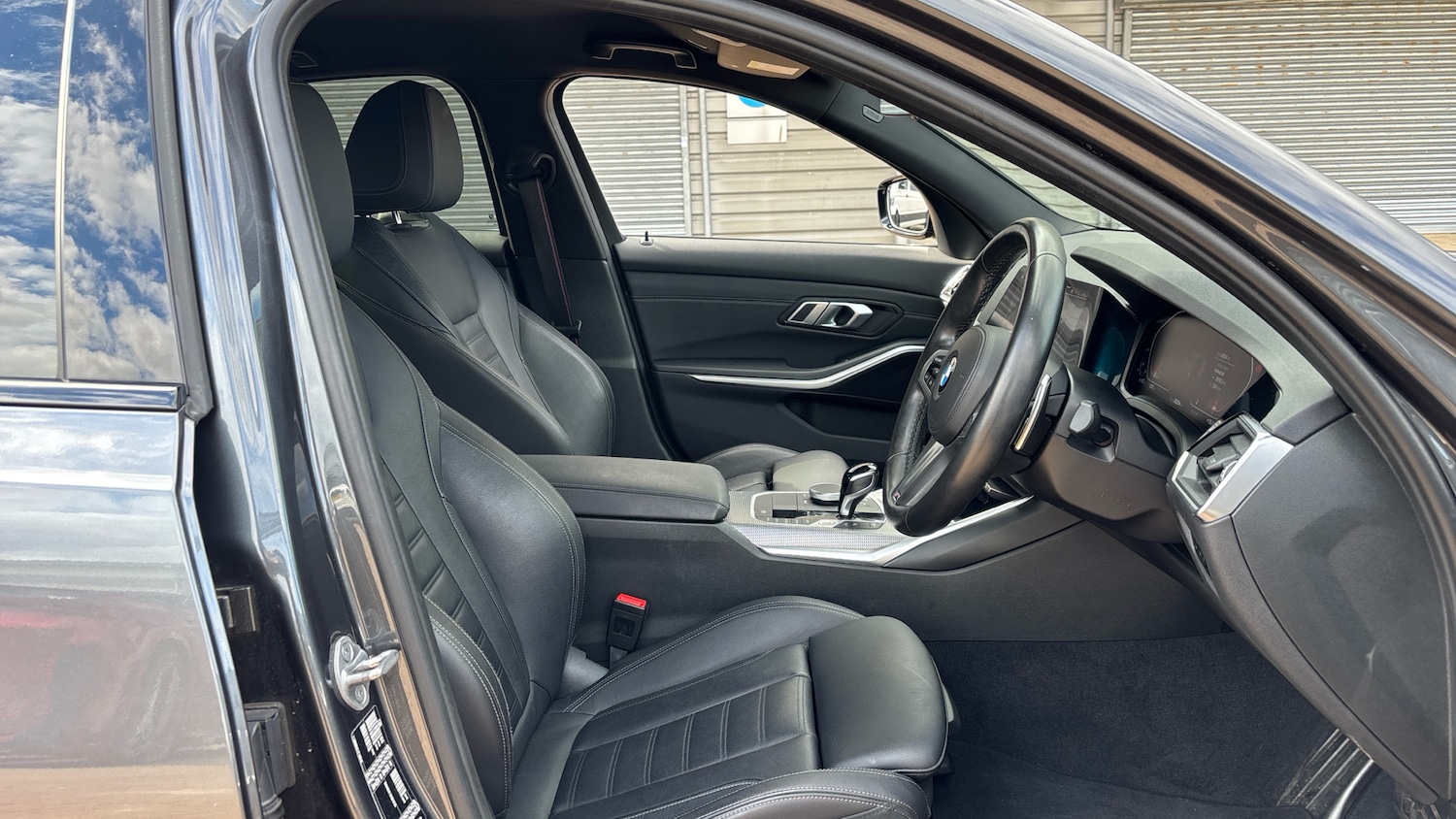 Used BMW 3 Series 2022 for sale - 77038776: Photo 11