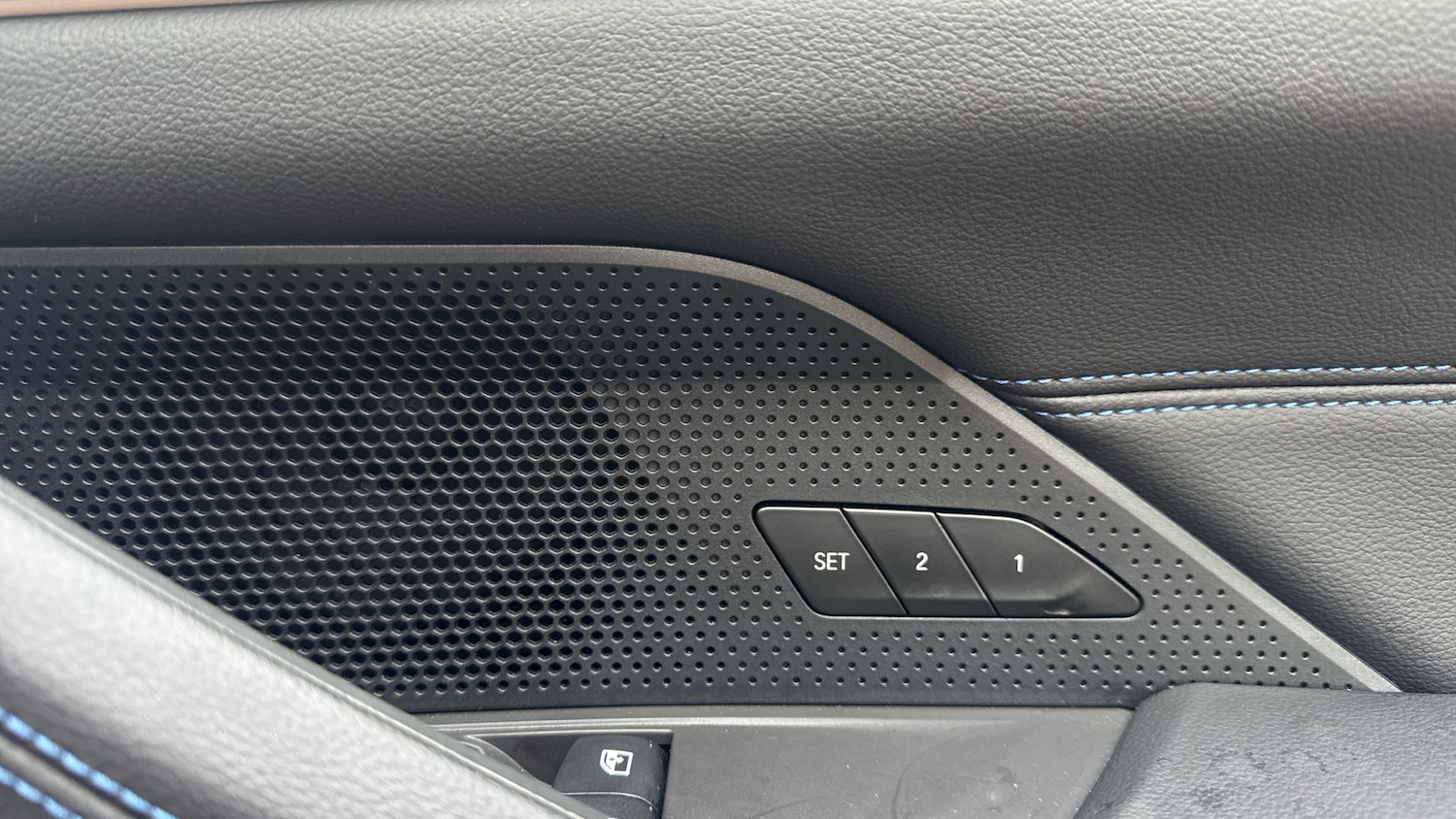 Used BMW 4 Series 2025 for sale - 77548117: Photo 25