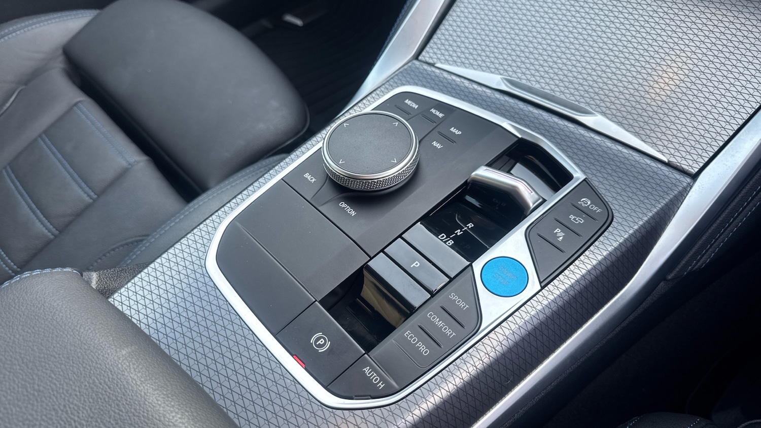 Used BMW i4 2024 for sale - 77196364: Photo 10