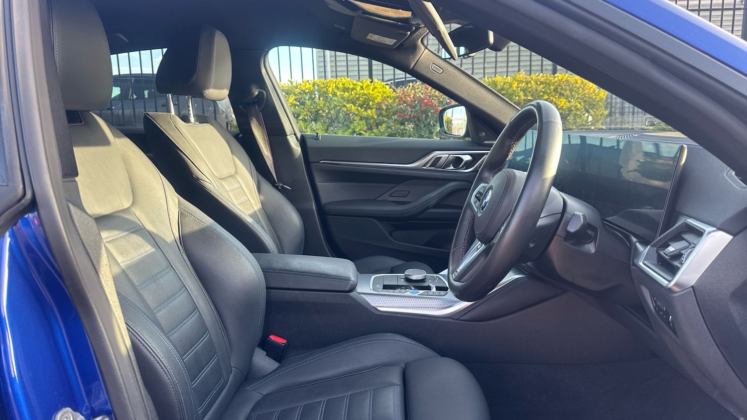 Used BMW i4 2024 for sale - 77196364: Photo 11