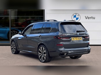 Used BMW X7 2024 for sale - 76038157: Photo