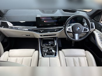 Used BMW X7 2024 for sale - 76038157: Photo