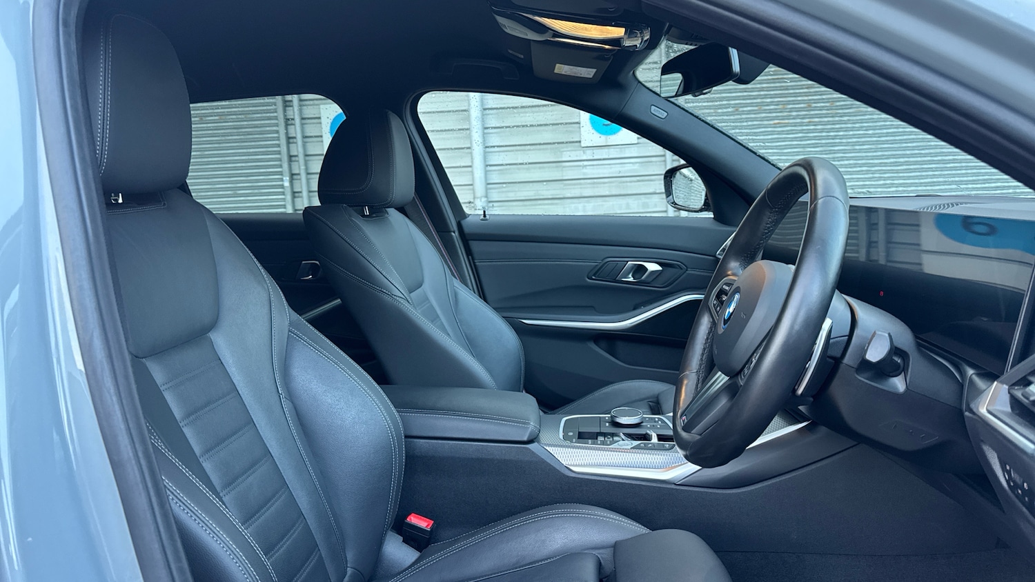 Used BMW 3 Series 2024 for sale - 76625619: Photo 11