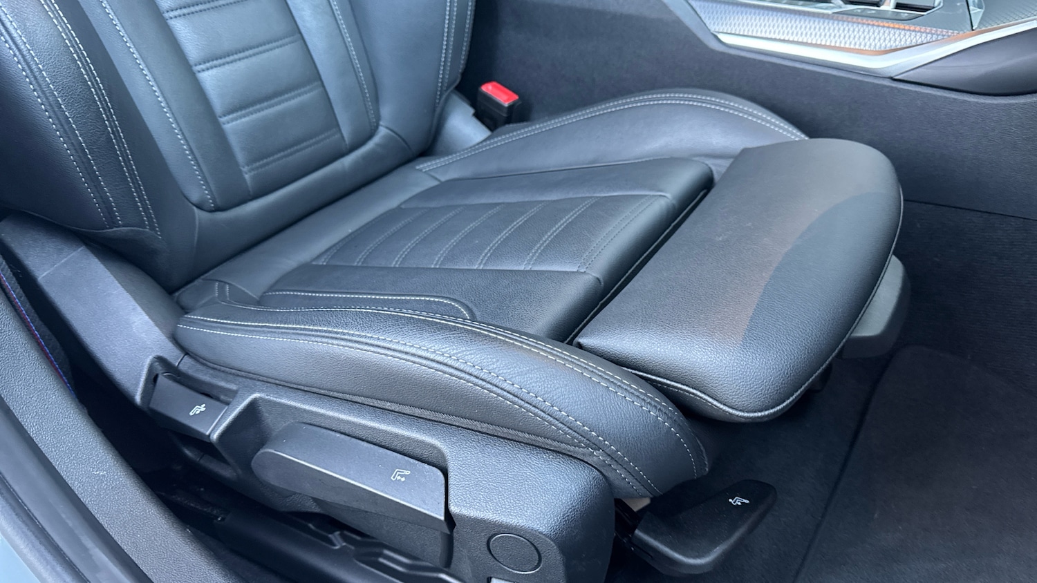 Used BMW 3 Series 2024 for sale - 76625619: Photo 27