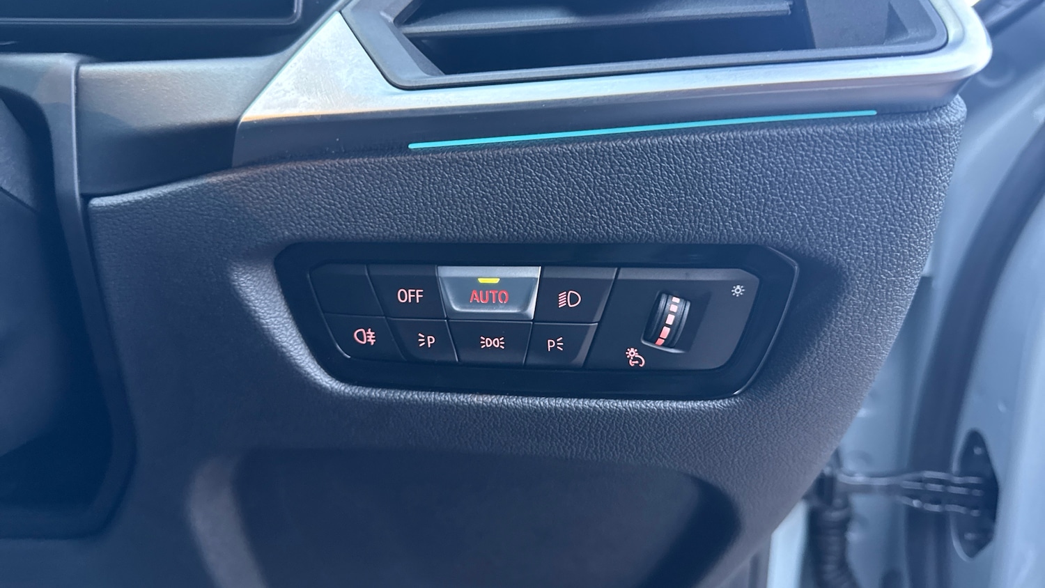 Used BMW 3 Series 2024 for sale - 76625619: Photo 29