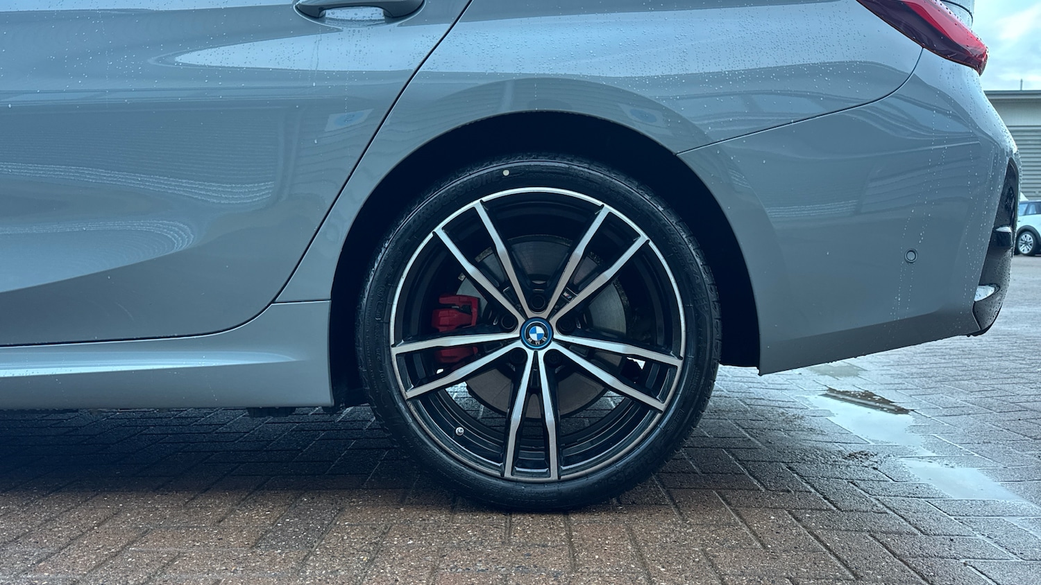 Used BMW 3 Series 2024 for sale - 76625619: Photo 44