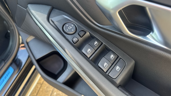 Used BMW 3 Series 2025 for sale - 76102782: Photo 24