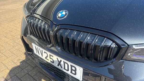 Used BMW 3 Series 2025 for sale - 76102782: Photo 48