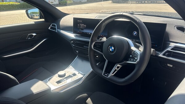 Used BMW 3 Series 2025 for sale - 76102782: Photo 6