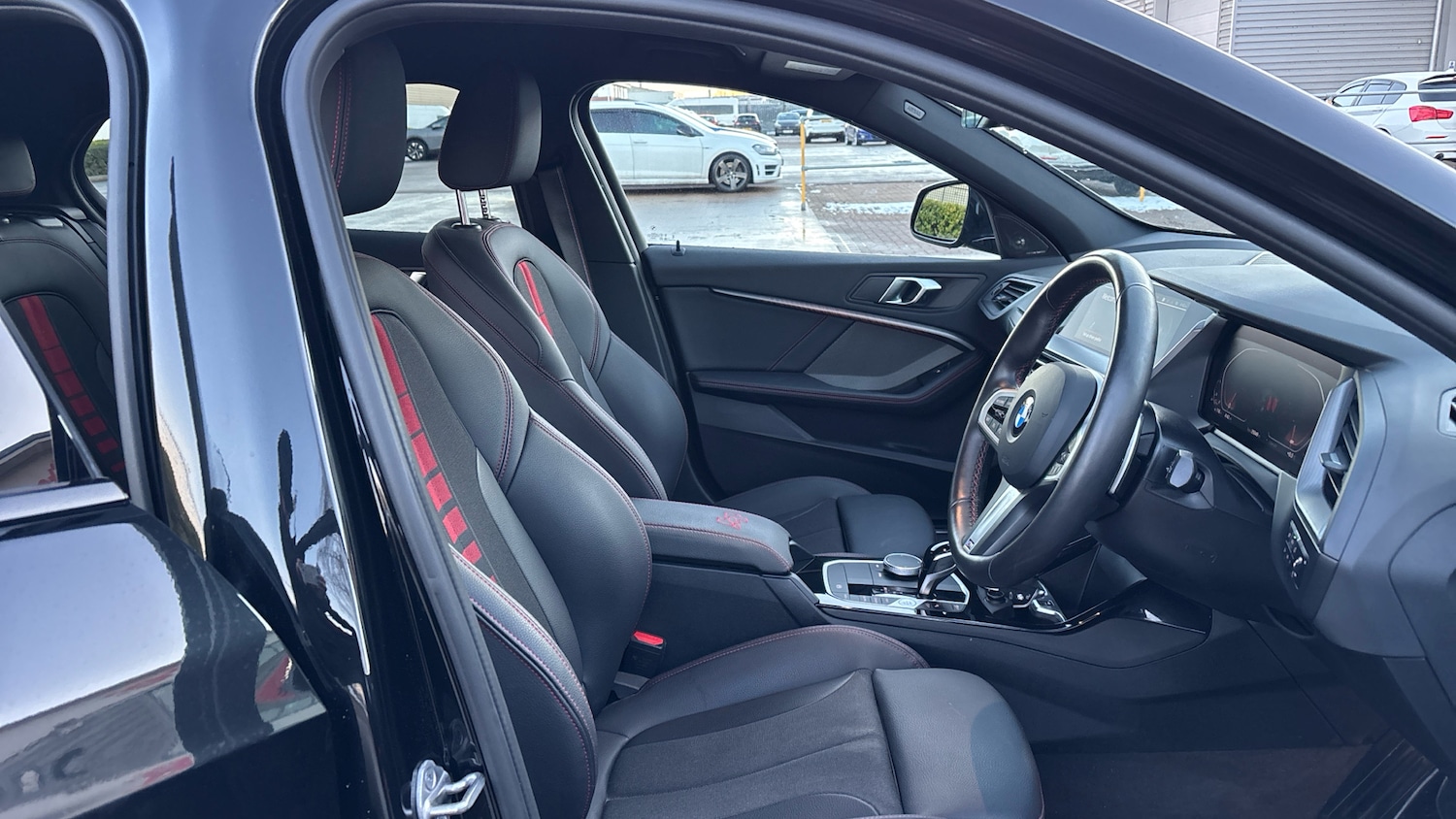 Used BMW 1 Series 2024 for sale - 77112850: Photo 11