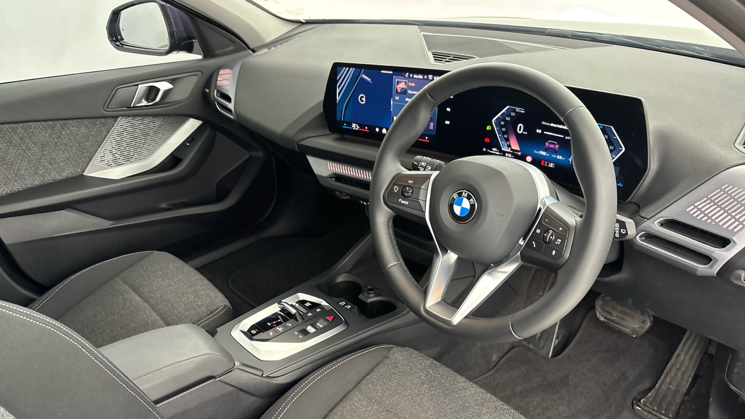 Used BMW 1 Series 2025 for sale - 76490304: Photo 6