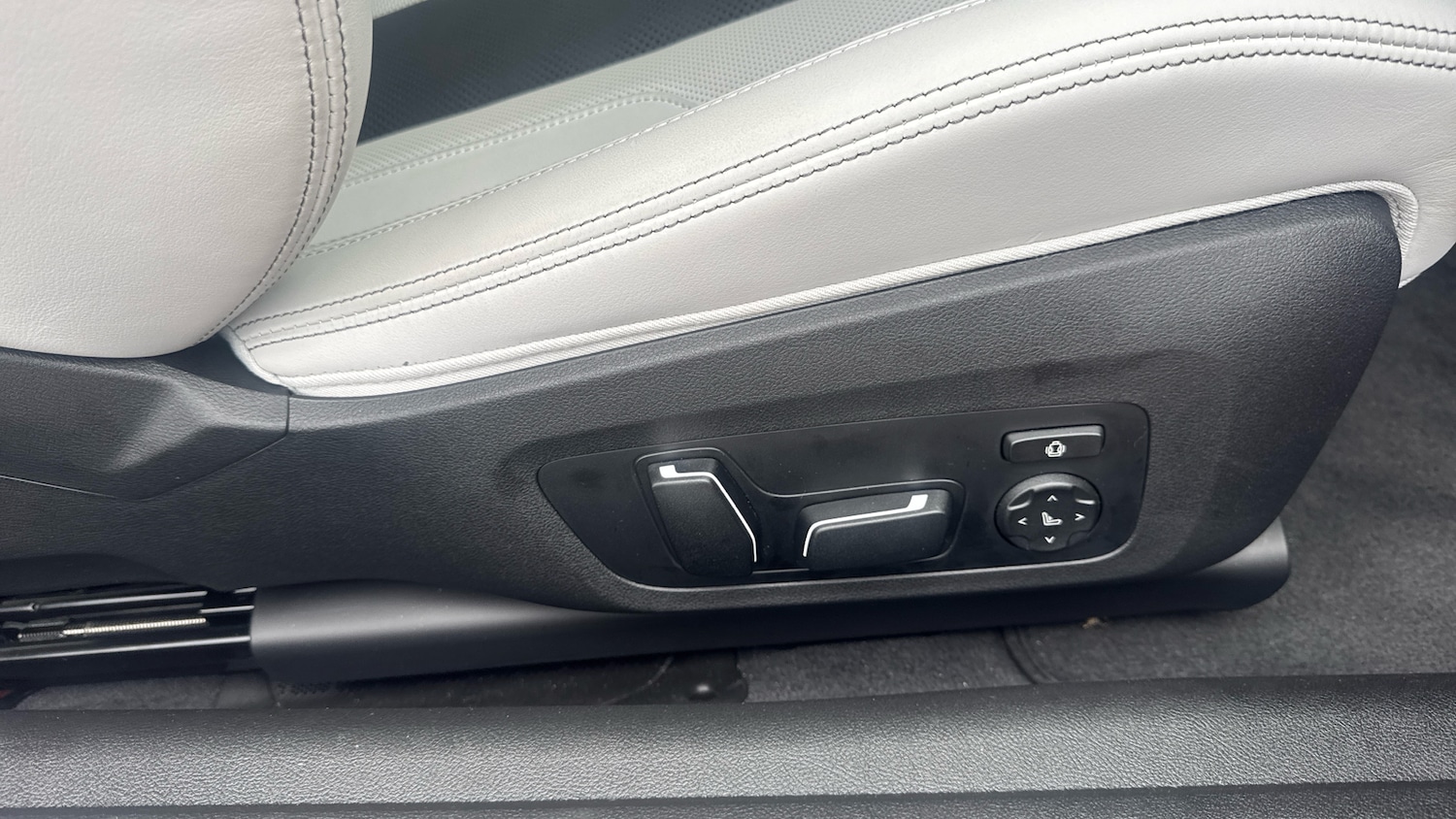 Used BMW M4 2025 for sale - 76144555: Photo 28