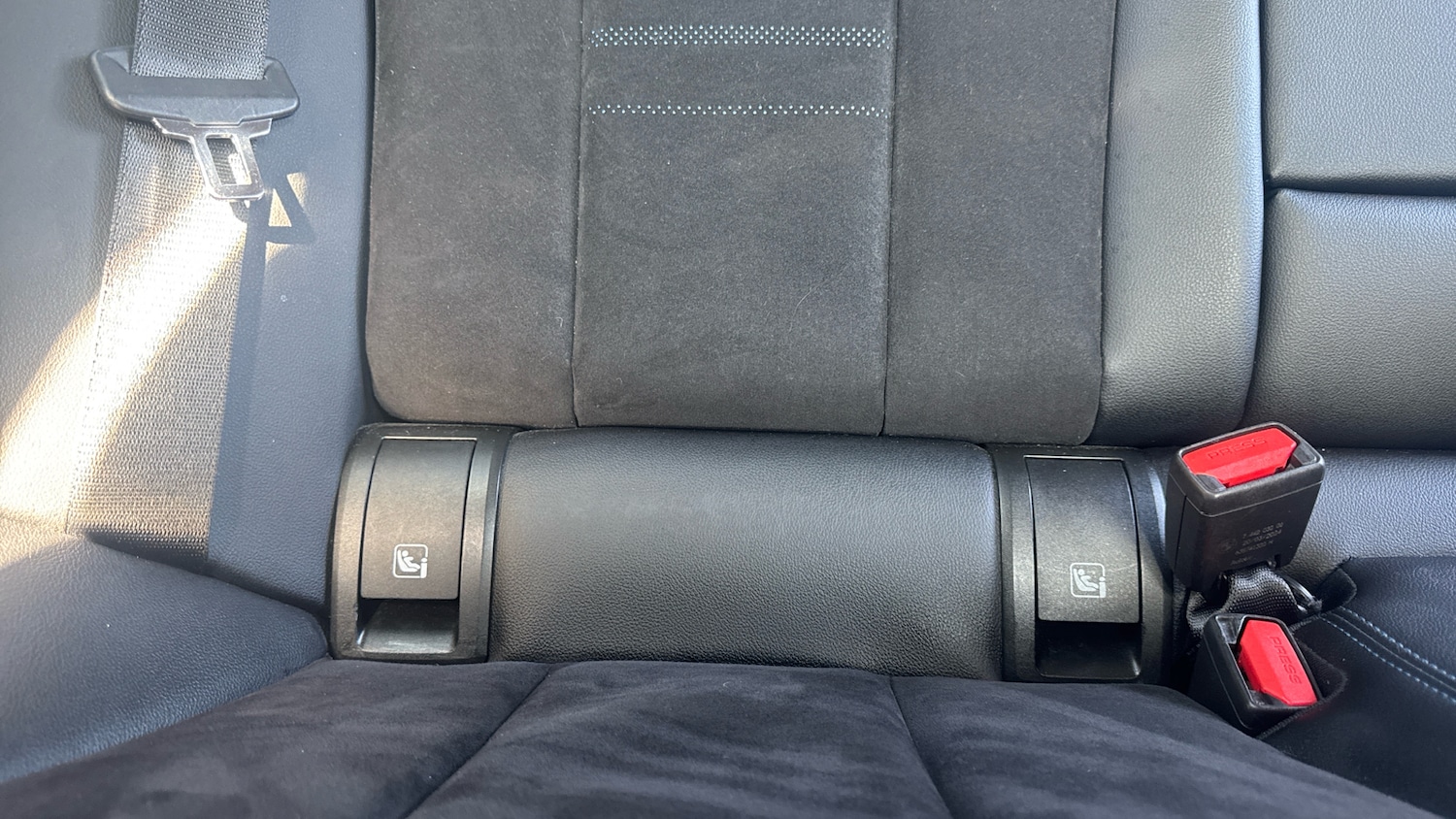 Used BMW 3 Series 2024 for sale - 77945319: Photo 32