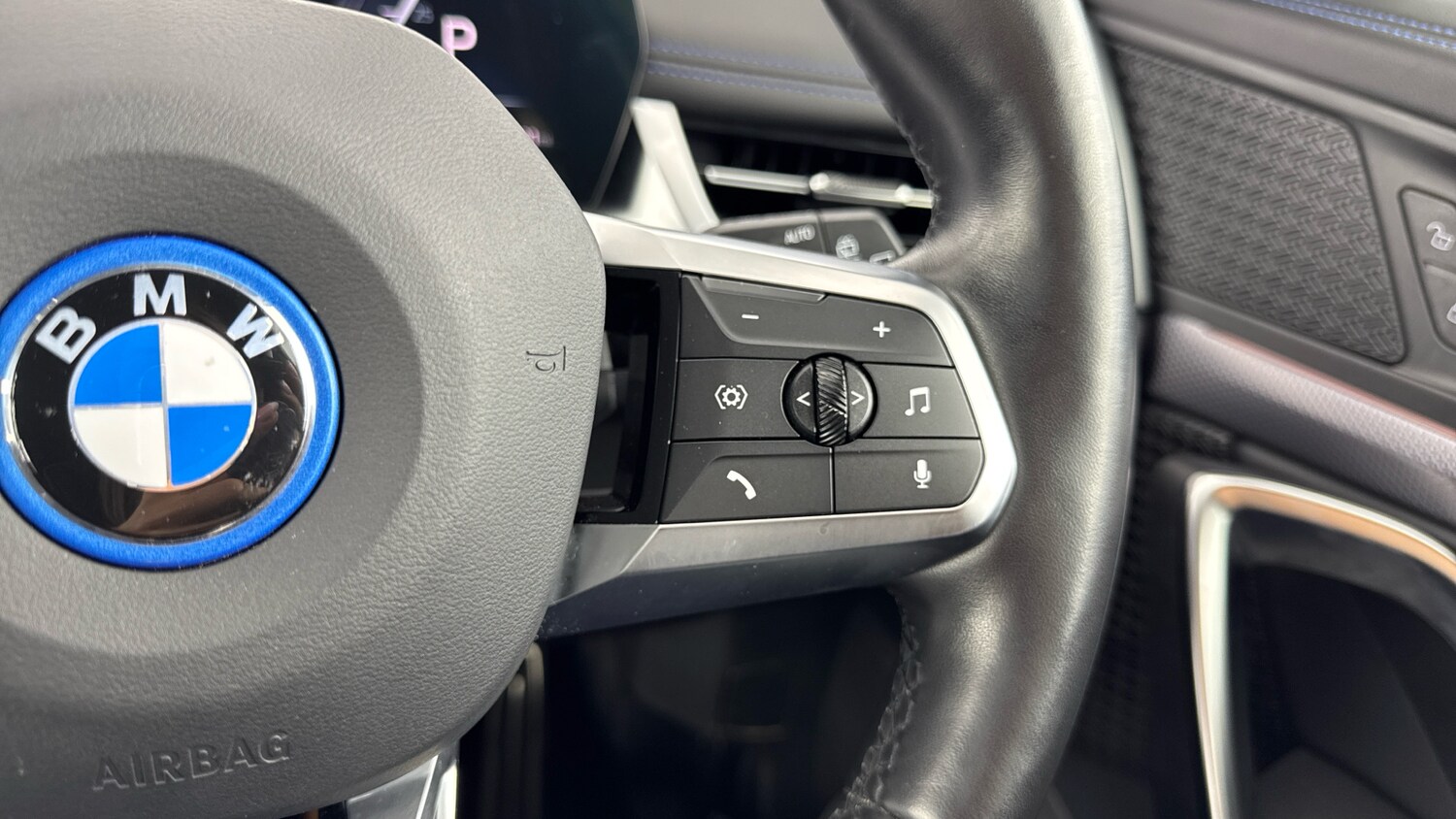 Used BMW iX1 2023 for sale - 77883857: Photo 18