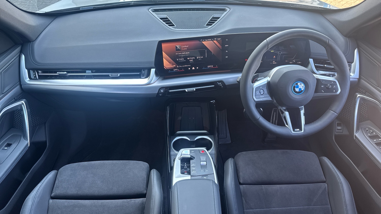 Used BMW iX1 2025 for sale - 76554125: Photo 4