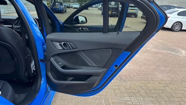Used BMW 1 Series 2023 for sale - 76159868: Photo 60