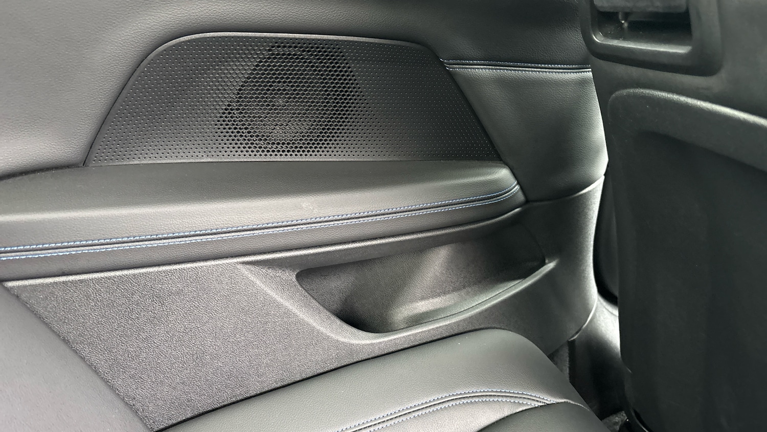 Used BMW 4 Series 2023 for sale - 76354956: Photo 25