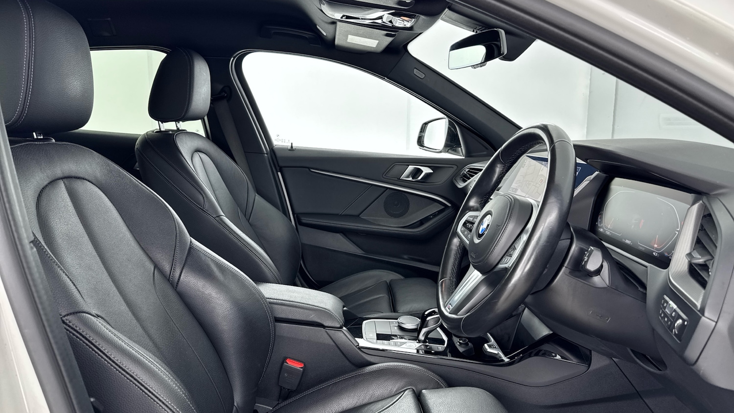 Used BMW 1 Series 2023 for sale - 77717668: Photo 11