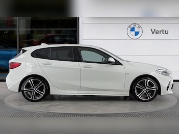 Used BMW 1 Series 2023 for sale - 77717668: Photo