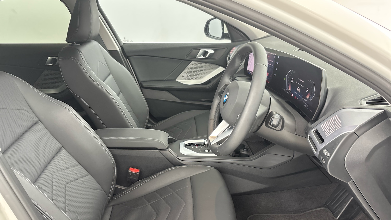 Used BMW 1 Series 2025 for sale - 76490302: Photo 11