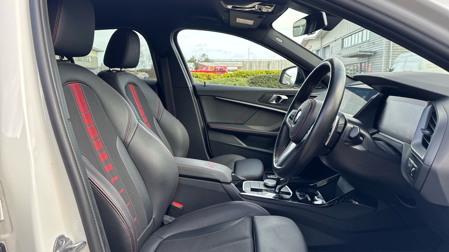 Used BMW 1 Series 2023 for sale - 77649823: Photo 11