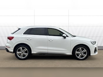 Used Audi Q3 2022 for sale - 76829564: Photo