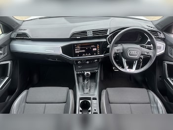 Used Audi Q3 2022 for sale - 76829564: Photo