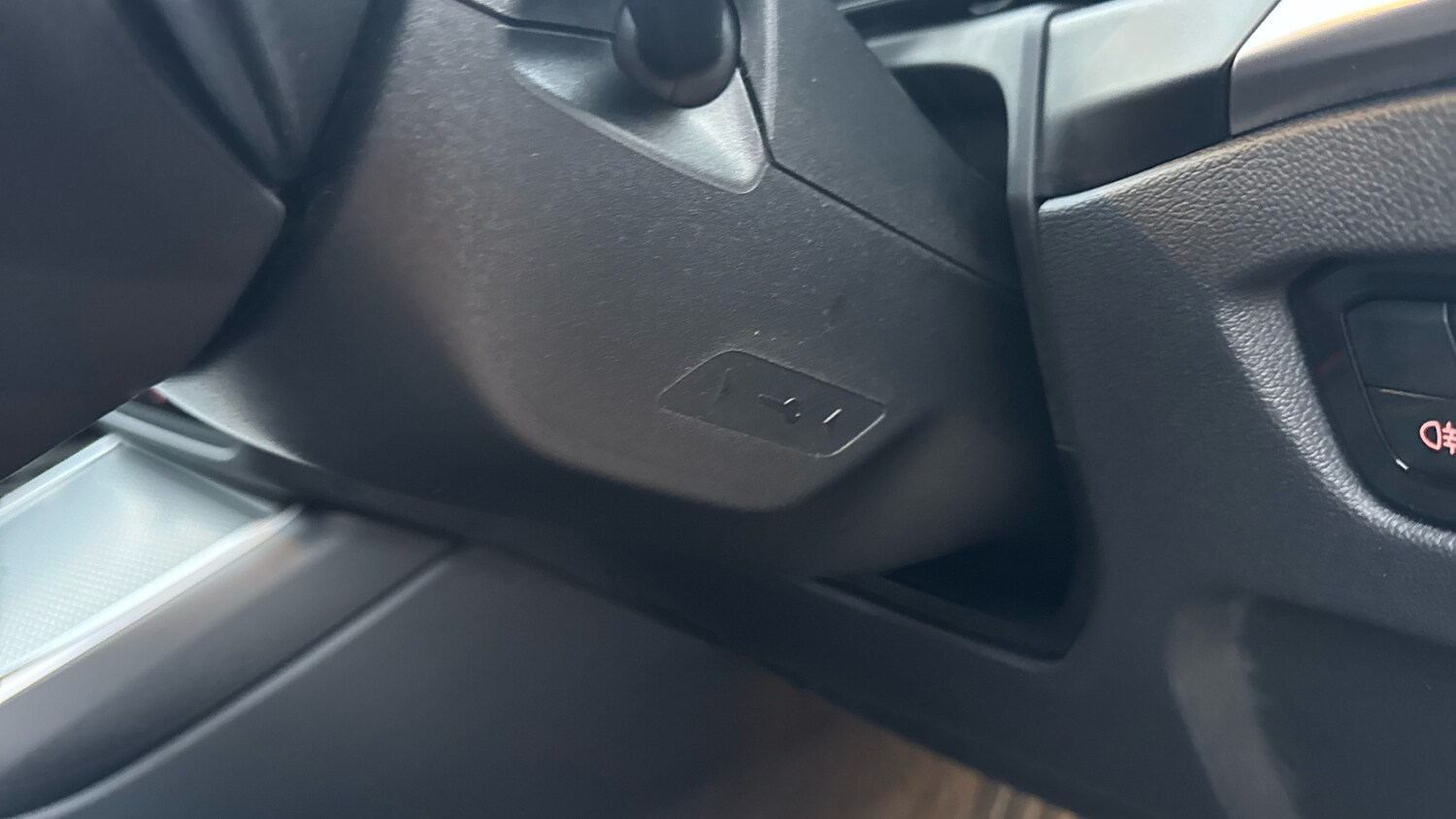 Used BMW 3 Series 2025 for sale - 77363276: Photo 30